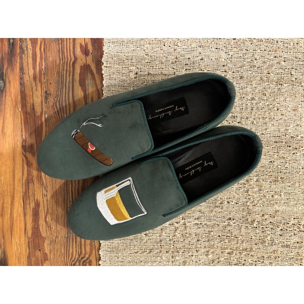 Mary Madden NWOB Women's Green Embroidered Loafer Flats Cigars Drinks 9 W